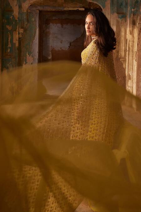 Buy_Ridhi Mehra_Yellow Net Embroidery Floral Plunge Amal Lehenga Saree And Blouse Set  