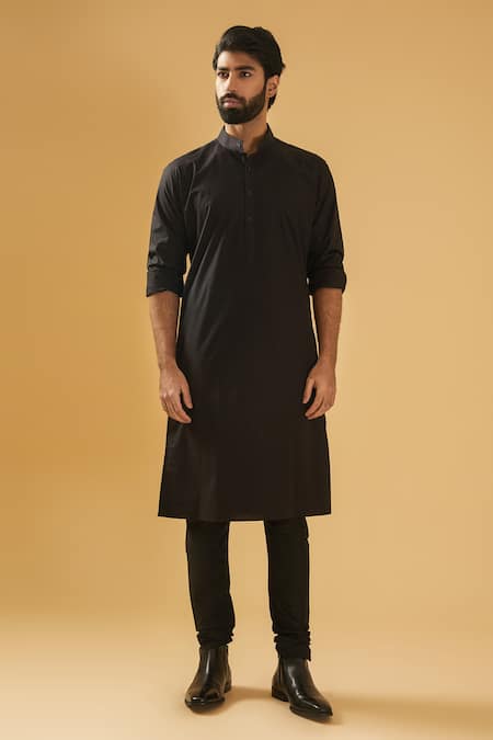Raghavendra Rathore Blue_Black Bundi - Jacquard Textured And Kurta Set _Online_at_Aza_Fashions