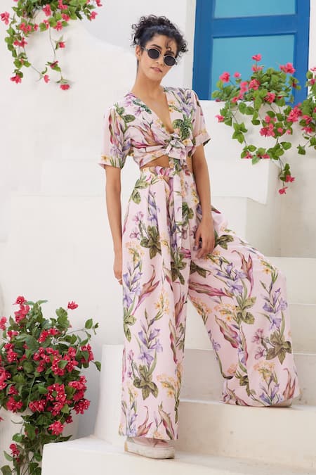 Reynu Taandon_Pink Plunge Neck Floral Print Cropped Top And Flared Pant Set _Online_at_Aza_Fashions