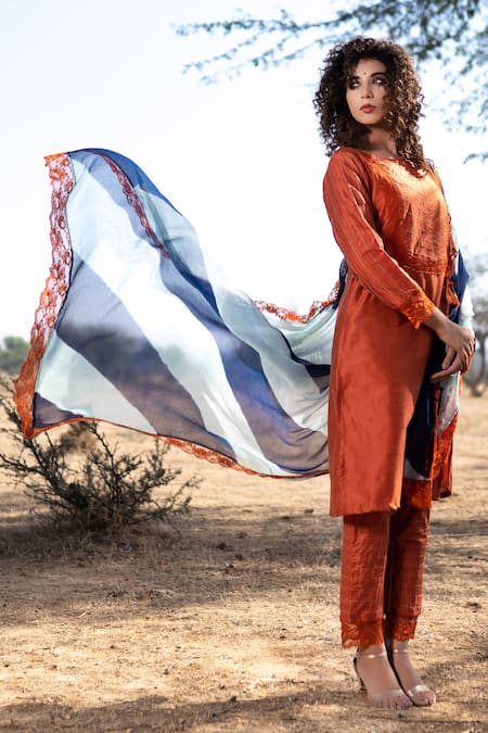 Buy_The Home Affair_Orange Cotton, Silk Lace, Embroidery Boat Thread Work Straight Kurta Pant Set _Online_at_Aza_Fashions