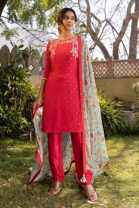 Suruchi Parakh Pink Georgette, Tussar, Organza Embroidery Boat Neck Handcrafted Kurta Set Online at Aza Fashions Suruchi Parakh_Pink Georgette, Tussar, Organza Embroidery Boat Neck Handcrafted Kurta Set _Online_at_Aza_Fashions