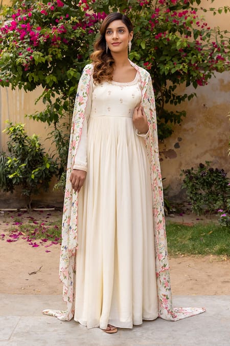 Suruchi Parakh_White Georgette, Organza Embroidery Round Neck Anarkali With Dupatta _Online_at_Aza_Fashions