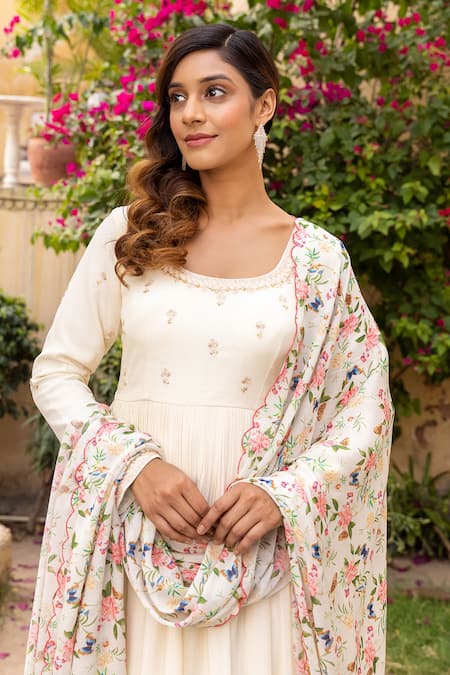 Buy_Suruchi Parakh_White Georgette, Organza Embroidery Round Neck Anarkali With Dupatta _Online_at_Aza_Fashions