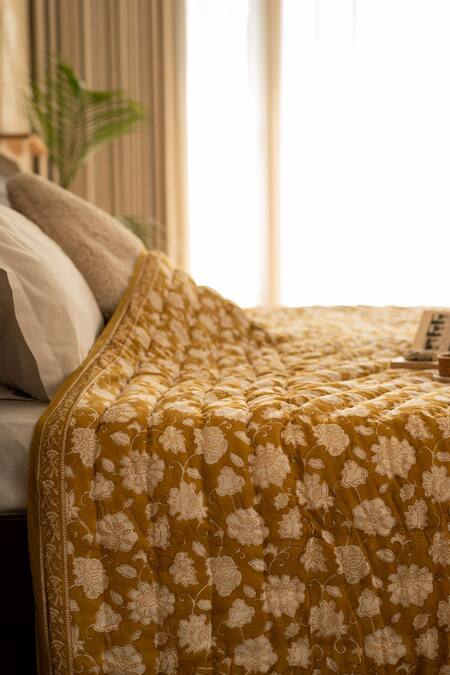 Buy_Raamae_Yellow 100% Cotton Hand Block Print Lyla Quilt With Cushion Cover_Online_at_Aza_Fashions