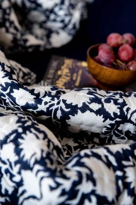 Raamae Blue 100% Cotton Hand Block Print Bouti Chevron Quilt Online at Aza Fashions Raamae_Blue 100% Cotton Hand Block Print Bouti Chevron Quilt_Online_at_Aza_Fashions