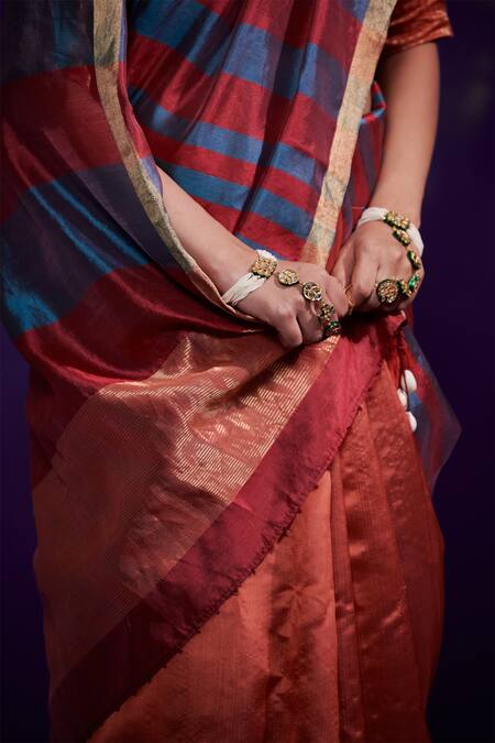 Buy Dressfolk Orange Pure 100% Handloom Silk Stripes Two Toned Saree With Running Blouse Online at Aza Fashions Buy_Dressfolk_Orange Pure 100% Handloom Silk Stripes Two Toned Saree With Running Blouse_Online_at_Aza_Fashions