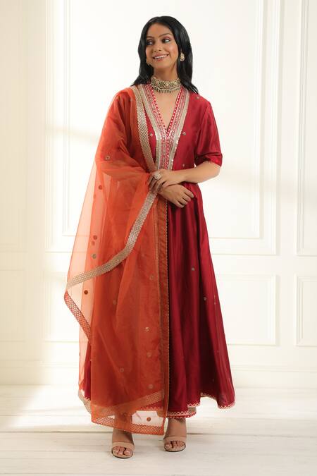Omana By Ranjana Bothra Red Chanderi, Organza Pearls, Sequins, Mastaani Resham Embroidered Anarkali Set Online at Aza Fashions Omana By Ranjana Bothra_Red Chanderi, Organza Pearls, Sequins, Mastaani Resham Embroidered Anarkali Set _Online_at_Aza_Fashions