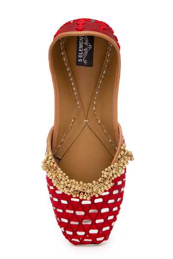 Buy_5elements_Red Geometric Mirror Embroidered Juttis _Online_at_Aza_Fashions