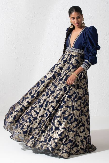 Rishi and Vibhuti Blue Silk, Georgette Embroidery, Zari V-neck Modesty Neckline Dress With Belt Online at Aza Fashions Rishi and Vibhuti_Blue Silk, Georgette Embroidery, Zari V-neck Modesty Neckline Dress With Belt _Online_at_Aza_Fashions