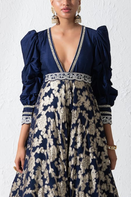 Buy Rishi and Vibhuti Blue Silk, Georgette Embroidery, Zari V-neck Modesty Neckline Dress With Belt Online at Aza Fashions Buy_Rishi and Vibhuti_Blue Silk, Georgette Embroidery, Zari V-neck Modesty Neckline Dress With Belt _Online_at_Aza_Fashions