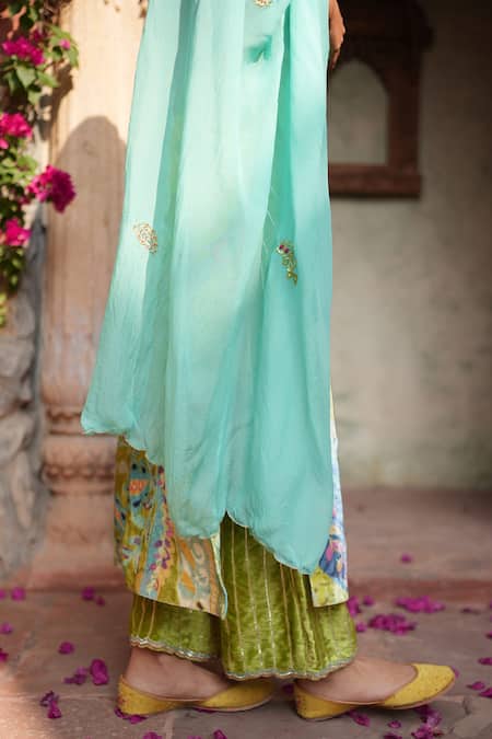 Buy Ruhr India Green Silk Velvet, Dupatta Organza Floral Print, Stone And Bead Work Kurta Set Online at Aza Fashions Buy_Ruhr India_Green Silk Velvet, Dupatta Organza Floral Print, Stone And Bead Work Kurta Set _Online_at_Aza_Fashions