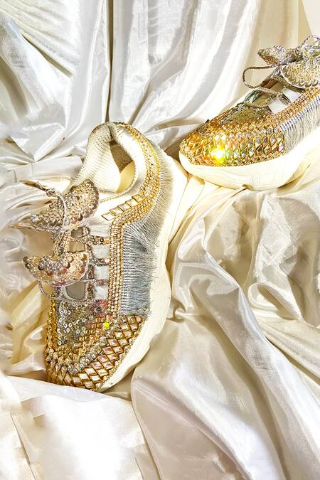 Buy Chal Jooti Silver Tsarina Embellished Wedding Sneakers Online at Aza Fashions Buy_Chal Jooti_Silver Tsarina Embellished Wedding Sneakers_Online_at_Aza_Fashions