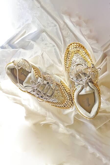 Shop Chal Jooti Silver Tsarina Embellished Wedding Sneakers Online at Aza Fashions Shop_Chal Jooti_Silver Tsarina Embellished Wedding Sneakers_Online_at_Aza_Fashions