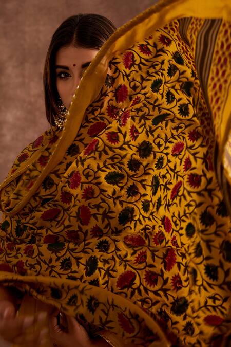 Shop The Home Affair Yellow Chiffon Gota Patti, Embroidery Round Neck Handblock Print Slit Kurta Set Online at Aza Fashions Shop_The Home Affair_Yellow Chiffon Gota Patti, Embroidery Round Neck Handblock Print Slit Kurta Set _Online_at_Aza_Fashions