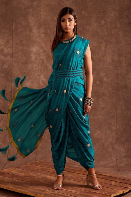 Buy The Home Affair Green Chiffon Tassels, Embroidery Asymmetric Printed Fringed Dhoti Saree Set Online at Aza Fashions Buy_The Home Affair_Green Chiffon Tassels, Embroidery Asymmetric Printed Fringed Dhoti Saree Set _Online_at_Aza_Fashions