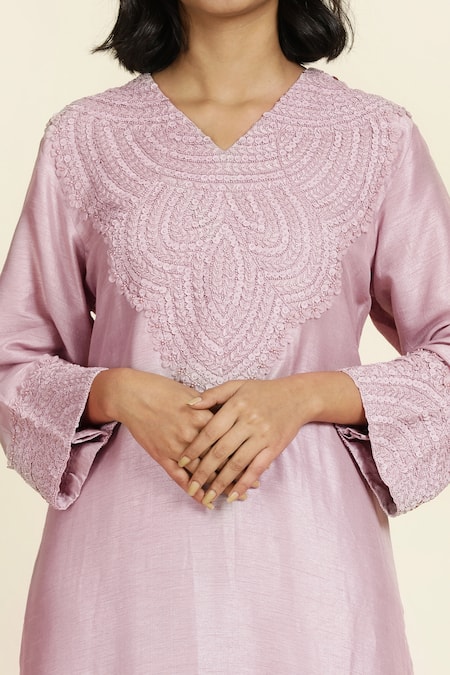 Buy_Oshi By Shikha_Purple , Organza Sequins, Embroidery V-neck Tonal Kurta Pant Set _Online_at_Aza_Fashions