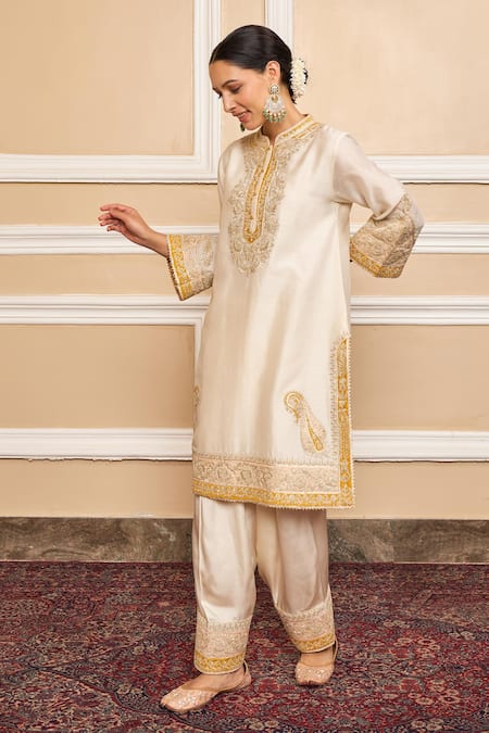 Shop_Sheetal Batra_Ivory Dupatta  Organza, Kurta  Pure Embroidered A-line Set _Online_at_Aza_Fashions