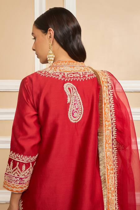 Shop Sheetal Batra Red Dupatta Organza, Kurta Pure Chanderi, Salwar Embroidered Set Online at Aza Fashions Shop_Sheetal Batra_Red Dupatta Organza, Kurta Pure Chanderi, Salwar Embroidered Set _Online_at_Aza_Fashions