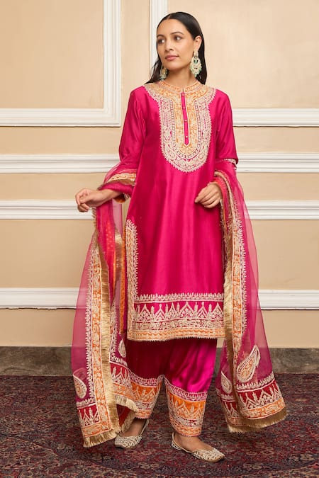 Shop Sheetal Batra Pink Dupatta Organza, Kurta Pure Chanderi, Salwar Embroidered Set Online at Aza Fashions Shop_Sheetal Batra_Pink Dupatta Organza, Kurta Pure Chanderi, Salwar Embroidered Set _Online_at_Aza_Fashions