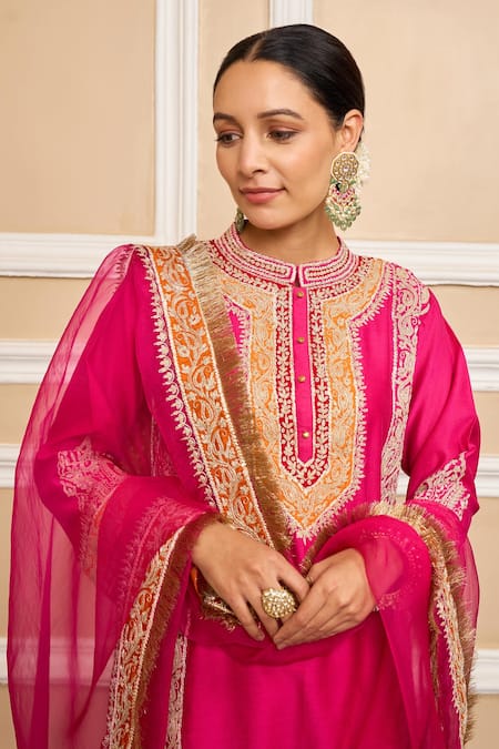 Sheetal Batra Pink Dupatta Organza, Kurta Pure Chanderi, Embroidered A-line Set at Aza Fashions Sheetal Batra_Pink Dupatta Organza, Kurta Pure Chanderi, Embroidered A-line Set _at_Aza_Fashions