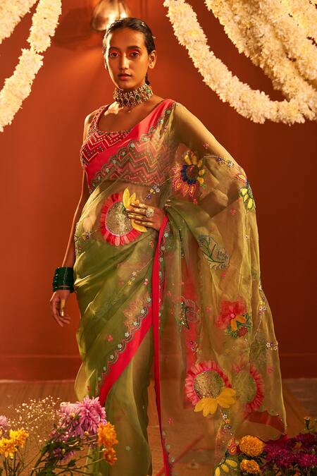 Shop_Siddhartha Bansal_Green Silk Organza Embroidered Floral Round Saree With Chevron Blouse  _Online_at_Aza_Fashions