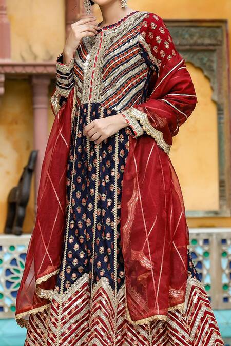 Bairaas_Maroon Cotton, Organza Floral, Gota Patti, Print And Work Anarkali With Dupatta_at_Aza_Fashions