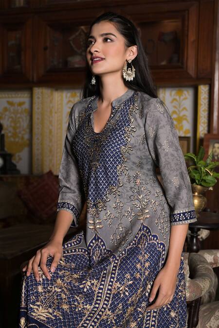 Bairaas_Blue Rayon Embellished Royal Palace Pattern And Stone Work Notched Round Dress_Online_at_Aza_Fashions