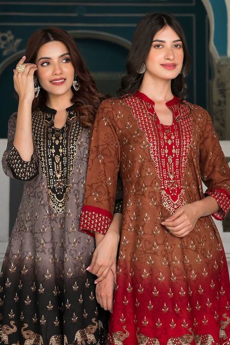 Bairaas Grey Rayon Embellished Bohemian Notched Round Collar And Elephant Pattern Dress at Aza Fashions Bairaas_Grey Rayon Embellished Bohemian Notched Round Collar And Elephant Pattern Dress_at_Aza_Fashions
