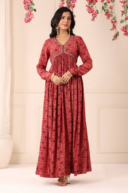 Bairaas_Red Muslin, Organza Sequins V-neck Printed Long Anarkali With Dupatta_Online_at_Aza_Fashions