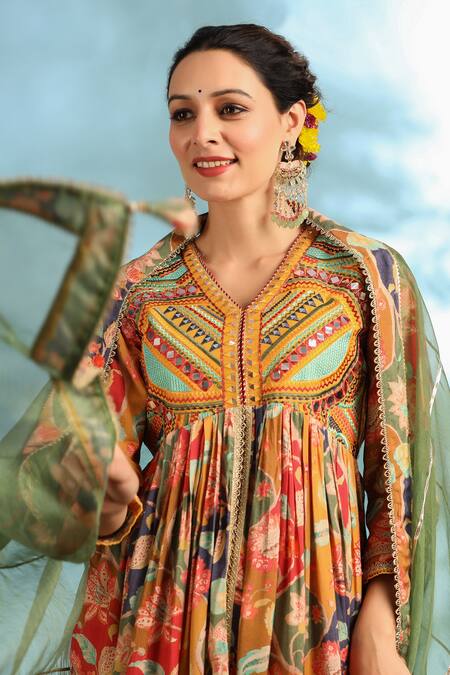 Bairaas_Yellow Muslin Floral Patterns V Neck Banno Front Cut Anarkali Set_at_Aza_Fashions