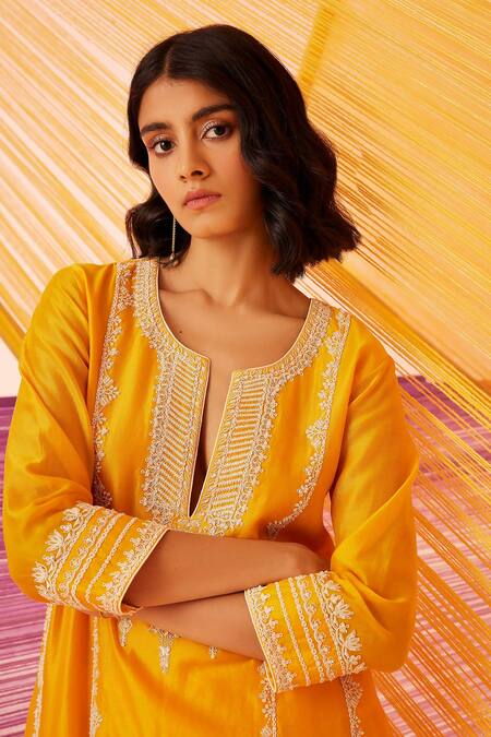 Sureena Chowdhri Yellow Silk Chanderi Embroidered Dori Notched Round Fun In The Sun Kurta Set at Aza Fashions Sureena Chowdhri_Yellow Silk Chanderi Embroidered Dori Notched Round Fun In The Sun Kurta Set_at_Aza_Fashions
