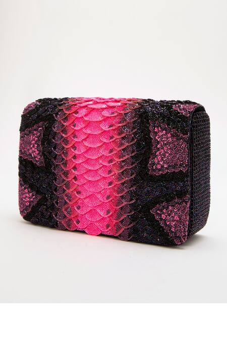 Doux Amour_Pink Embellished Scalloped Ombre Bag _Online_at_Aza_Fashions