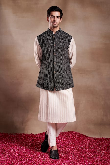 SHASHA GABA Black Chanderi Pearls, Zari Arth Work Waist Coat With Kurta Online at Aza Fashions SHASHA GABA_Black Chanderi Pearls, Zari Arth Work Waist Coat With Kurta _Online_at_Aza_Fashions