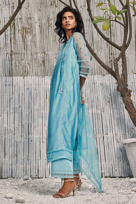 Charkhee_Blue Kurta Chanderi Hand Embroidered And Embellished Thread Gathered Palazzo Set _Online_at_Aza_Fashions