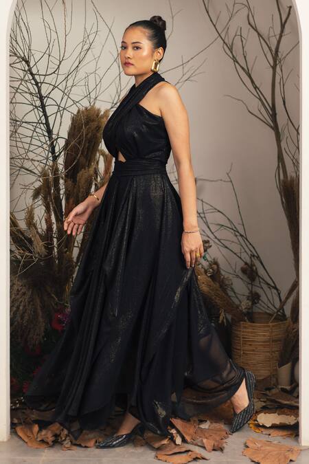 Shop House Of Fett Black Georgette Halter Neck Cross Body Twisted Gown Online at Aza Fashions Shop_House Of Fett_Black Georgette Halter Neck Cross Body Twisted Gown _Online_at_Aza_Fashions