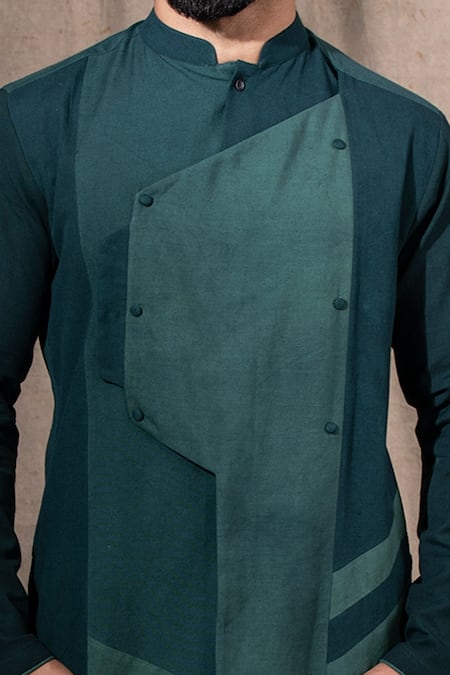 Shreyansh Designs_Green Cotton Linen Blend Solid Asymmetric Kurta _Online_at_Aza_Fashions