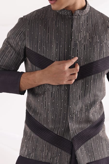 Smriti By Anju Agarwal_Black Linen, Satin Embroidery Bundi _Online_at_Aza_Fashions