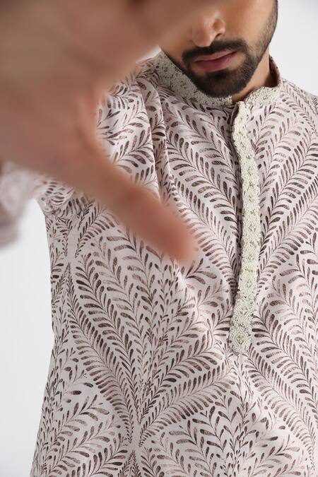 Smriti By Anju Agarwal_Off White Linen, Cotton Embroidery, Sequins Aaref Printed Kurta Set _Online_at_Aza_Fashions