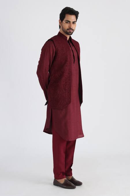 Smriti By Anju Agarwal_Maroon Linen, Satin Cut Work Paisley Embroidered Nehru Jacket _Online_at_Aza_Fashions