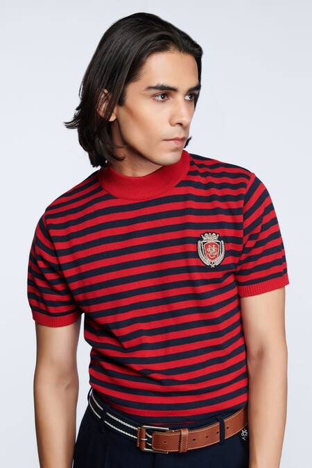 S&N By Shantnu Nikhil_Blue Cotton Striped Pattern Knitted T-shirt_Online_at_Aza_Fashions