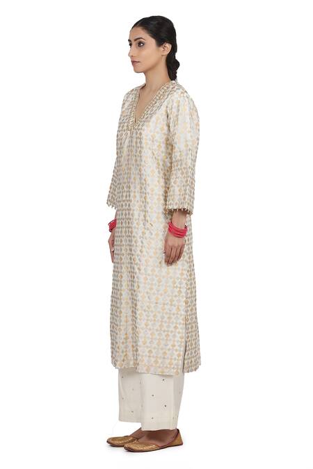 Buy_Seema Nanda_Ivory Chanderi Silk, Cotton Mul And Organza Lining Deep Kurta Palazzo Set_Online_at_Aza_Fashions