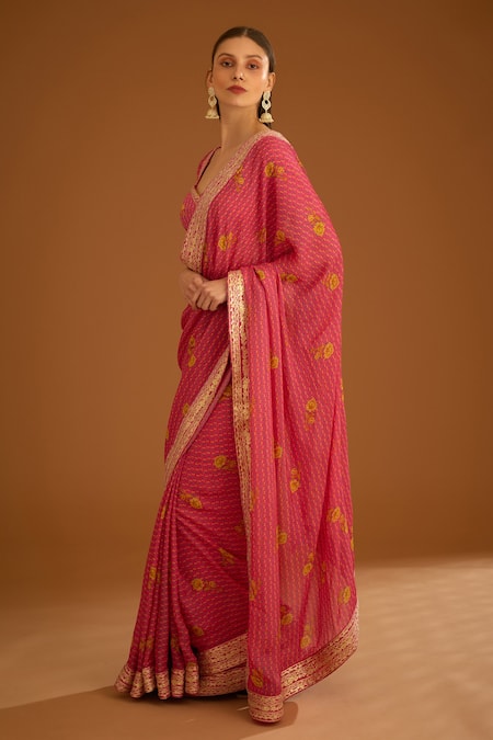 Shyam Narayan Prasad_Fuchsia Modal Satin Embroidered Gota Sweetheart Neck Floral Work Saree Set _at_Aza_Fashions