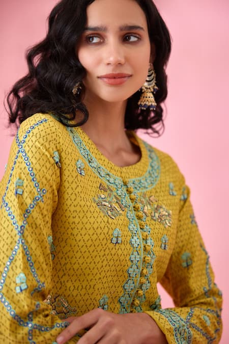 Buy_Shyam Narayan Prasad_Yellow Chanderi Silk Sequins, Embroidery Round Neck Block Printed Kurta Set _Online_at_Aza_Fashions