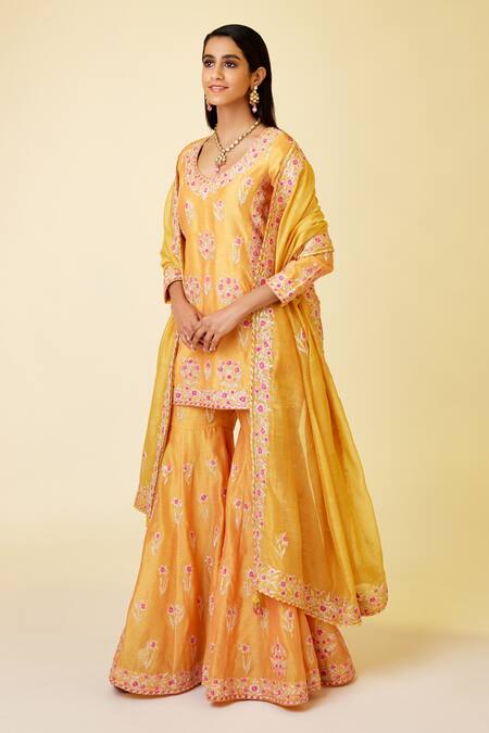 Buy_Shyam Narayan Prasad_Orange Chanderi Silk Embroidery, Gota Patti Round Neck Floral Kurta Set _Online_at_Aza_Fashions