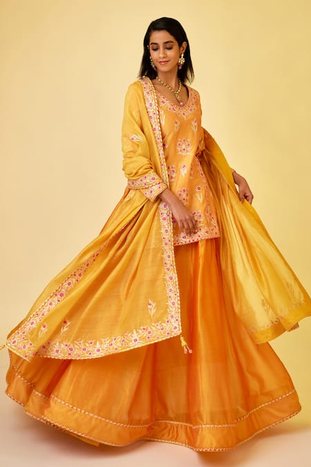 Shyam Narayan Prasad_Orange Chanderi Silk Embroidery, Lace, Gota Patti V-neck Yellow Kurta Skirt Set _at_Aza_Fashions