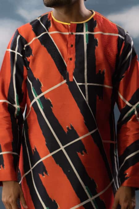 Saksham & Neharicka_Red Silk Embroidery Checkered Print Round Neck Kurta _Online_at_Aza_Fashions