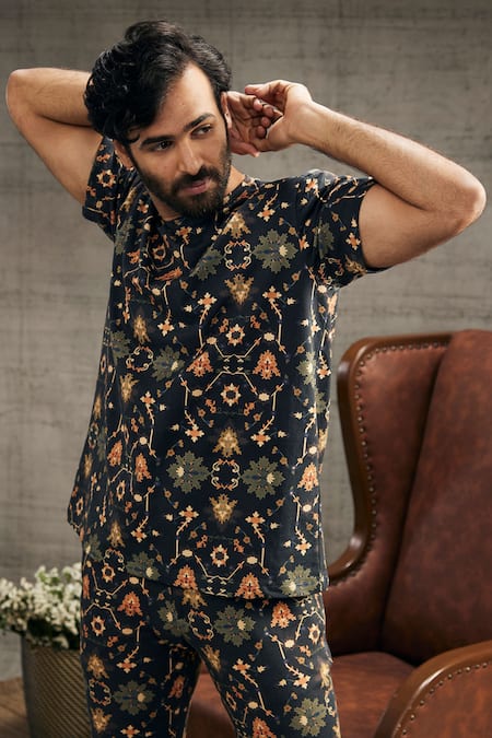 Buy_Soup By Sougat Paul_Black Zahra Geometric Print Tee With Pant _Online_at_Aza_Fashions