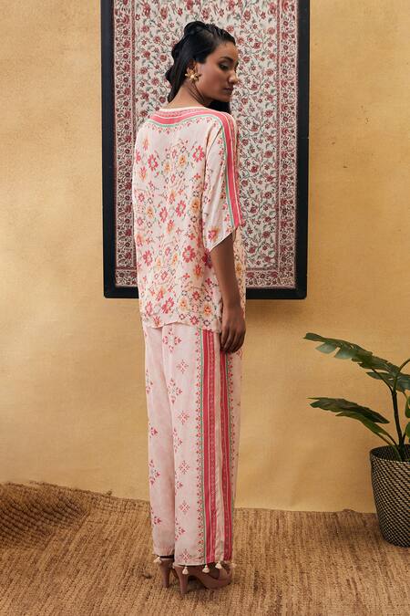 Soup by Sougat Paul_Pink Crepe Embroidery, Sequins Round Neck Zahra Printed Co-ord Set _at_Aza_Fashions