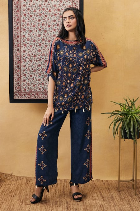Soup By Sougat Paul_Blue Crepe Embroidery, Sequins Round Neck Zahra Floral Print Co-ord Set _Online_at_Aza_Fashions