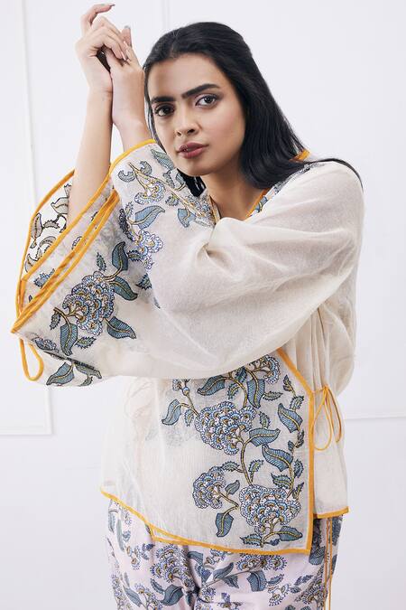 Shop_Soup By Sougat Paul_Cream Handloom Cotton, Silk Embroidery V-neck Yasmin Printed Overlap Co-ord Set _Online_at_Aza_Fashions